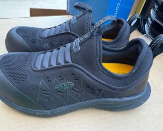 Keen Size 8.5 EE  Safety Shoes $25.00