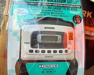 Aiwa HS-TX656 $13.00