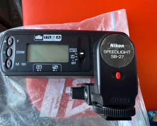 Nikon Speedlight sb-27 $25.00