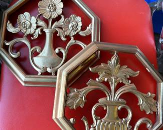 Syroco 2 Wall Plaques $12.00