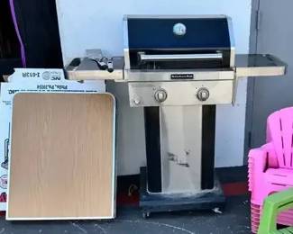 CT113Kitchen Aid Grill And More