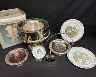 CT539VVintage Champagne Bucket, And Carrier  Ives Collectors Plates