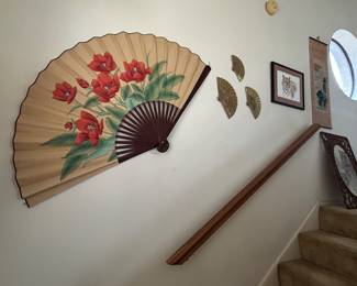 Beautiful Asian fan with poppies