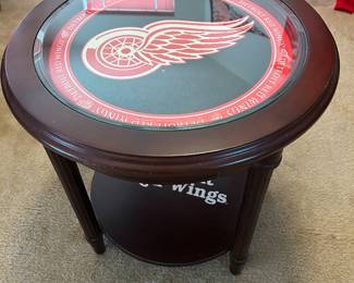 Detroit Red Wings side table