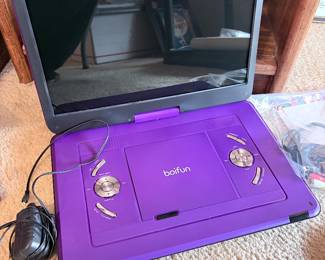 Boifun portable DVD player with adapters