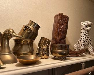 Brass candlesticks and decor pieces, ceramic decorative pieces and figurines