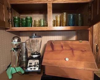 Wooden bread box, blender, milkshake machine, Wheaton glass tumblers, Anchor Hocking Spring Song Daisy