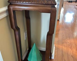 1 of a pair of stands 