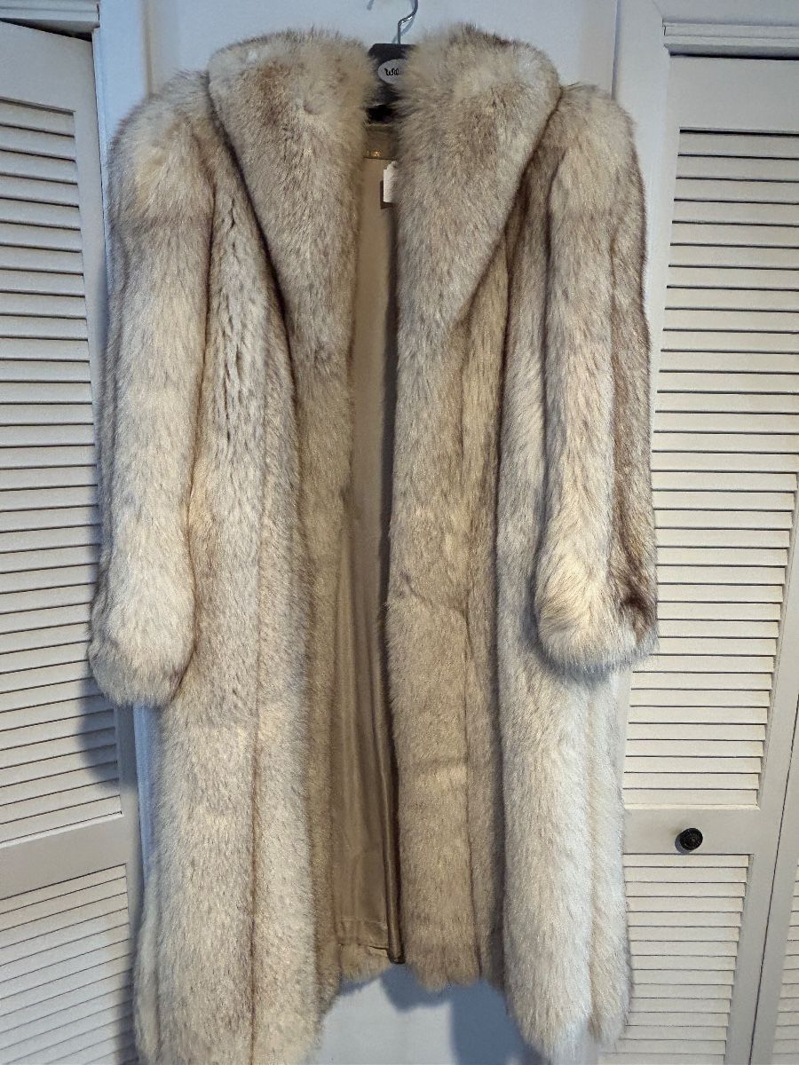 Full length Saga Fox coat
