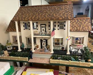 Huge furnished dollhouse 