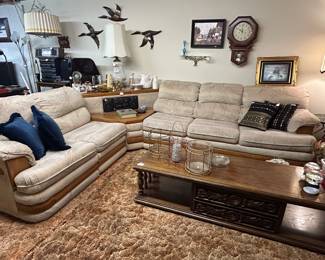 Reclining sectional with built in stereo- works