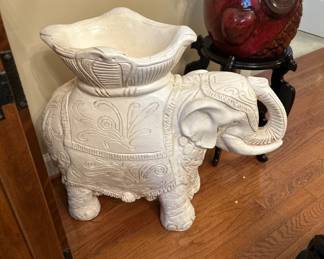 Elephant plant holder