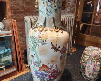 massive antique hand painted chinese vase