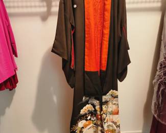 KIMONO