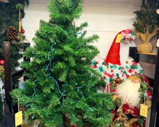 Items Located In The Lower Level