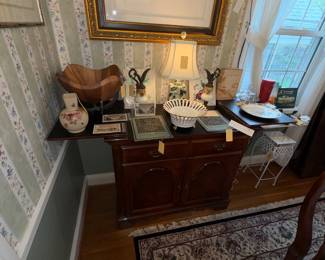 Items Located In The Dining Room