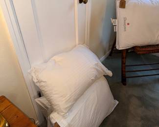 Items Located In The 4th Bedroom ( Second Floor)