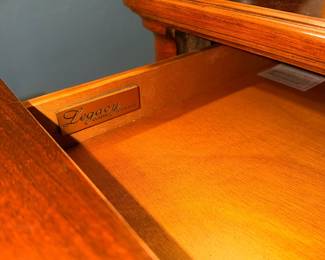 Items Located In The 1st Bedroom (MASTER)