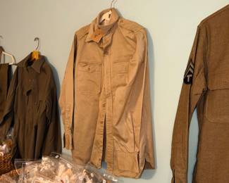 Items Located In The 3rd Bedroom ( Second Floor)