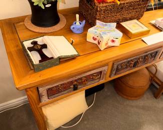 Items Located In The 4th Bedroom ( Second Floor)