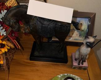 Items Located In The 4th Bedroom ( Second Floor)