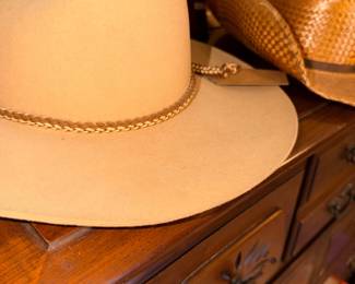 Items Located In The 3rd Bedroom ( Second Floor)