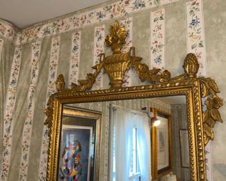 Items Located In The Dining Room