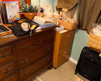 Items Located In The 3rd Bedroom ( Second Floor)