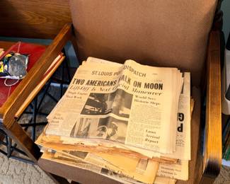 Items Located In The 3rd Bedroom ( Second Floor)