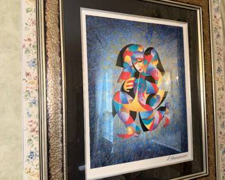 Items Located On The Dining Room