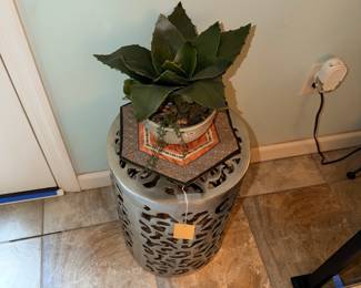 Items Located In The Sunroom