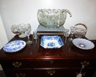 Mottahedeh Blue White Bowl in Center, Vintage L. E. Smith Punch Bowl with 16 Cups & Glass Ladle
