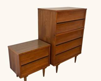 MCM 5 Draw A Dresser With Matching Two Drawer Nightstand