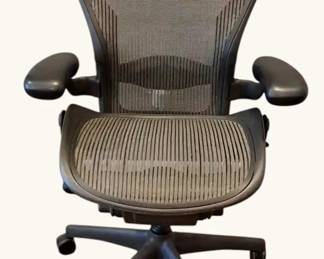 Herman Miller Aeron Office Chair With Lumbar Support