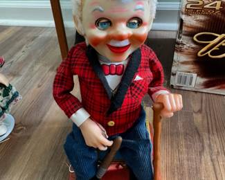 Vintage Rosko McGregor Tin Toy Cigar Smoking Man on Box