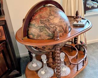 High Quality Cut Crystal decanters