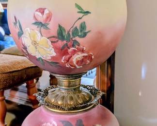 GORGEOUS!! Antique Victorian Gone with the Wind Hand Painted Rose Lamp
