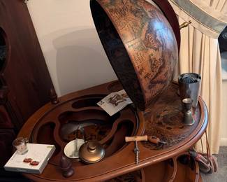 French Mid-Century Modern Vintage Italian World Globe Dry Bar Circa 1960's