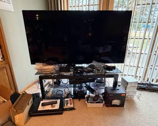 Tv, speakers, vintage projector