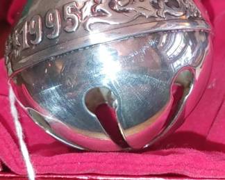 1995 Wallace Silver sleigh bell