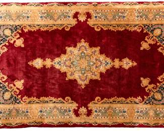 Lot 206 Persian Kerman Handwoven Wool Rug, Ca. 1960-1970, W 4' 10" L 7' 4"