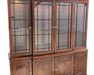 Lot 52 Kindel Furniture Company (American) George III Style Mahogany Breakfront 20th C., H 88" W 76" L 17"