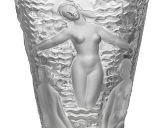 Lot 1060 Lalique (France) Crystal Ondines Vase H 9.5" Dia. 7.5"