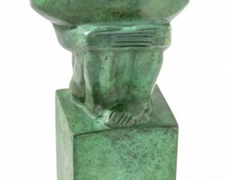 Lot 1014 Marshall Maynard Fredericks (American, 1908-1998) Early and Original Bronze Sculpture 1934, 'Baboon Prototype for 1939 Worlds Fair, NY', H 12" W 4" De