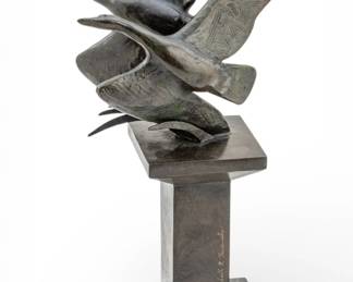 Lot 1015 Marshall Maynard Fredericks (American, 1908-1998) Bronze Sculpture 'Flying Wild Geese', H 14" W 7" L 8.5"