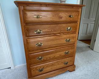 Five-drawer dresser.