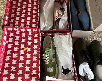 Women’s shoes by Warm & Wonderful, Rothy’s, and Vibram.