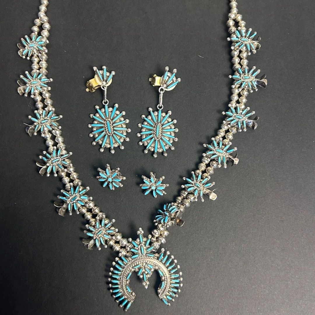 1 Squash Blossom with Earings