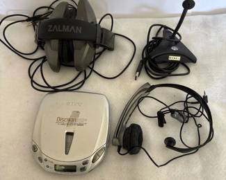 e ony Discman ESP2 Portable CD Player with Accessories