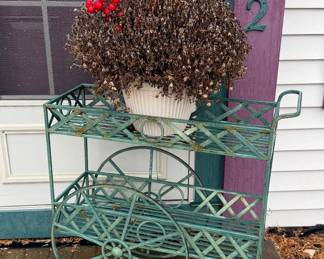 Metal garden cart